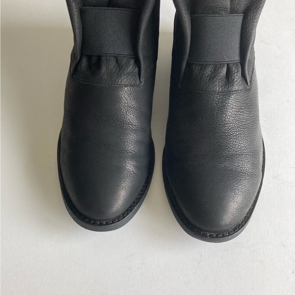 Eileen Fisher Black Genuine Leather Elastic Band Booties size 7 - Picture 10 of 13